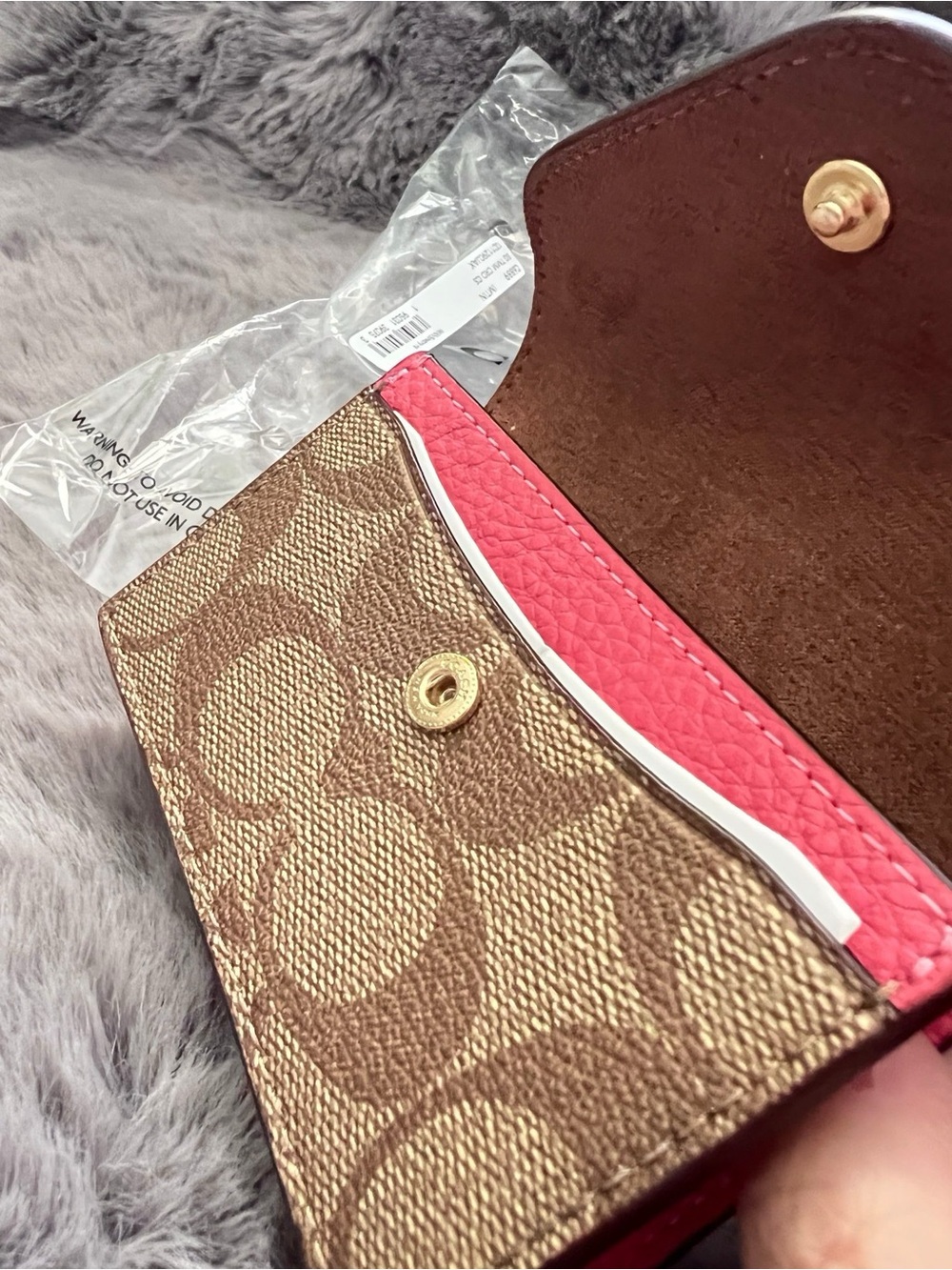 Coach Pink Leather Signature Canvas Wallet with Gold 'C' - Picture 3 of 7